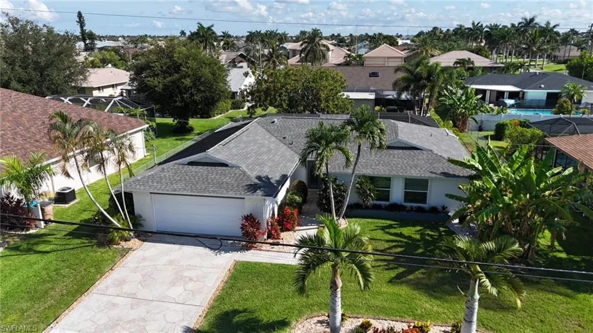 905 Sw 52nd St, Cape Coral, Florida 33914