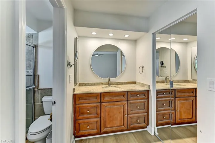 905 Sw 52nd St, Cape Coral, Florida 33914