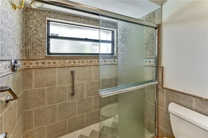 905 Sw 52nd St, Cape Coral, Florida 33914
