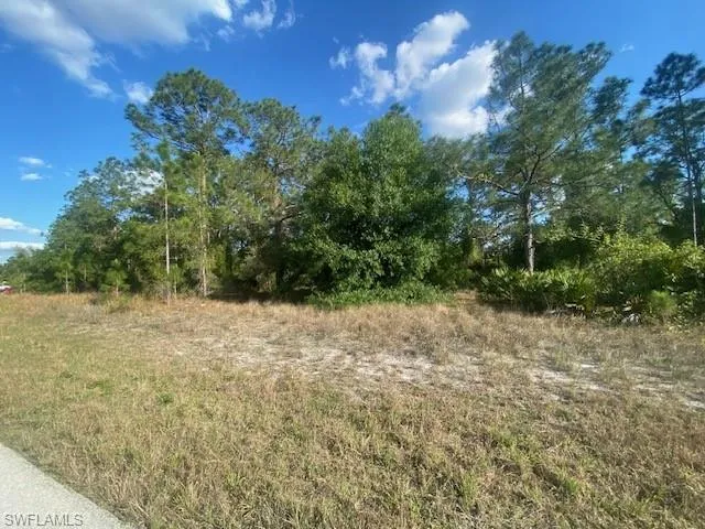 195  Argonne S AVE, Lehigh Acres, FL 33974