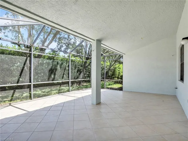 14625  Sutherland  AVE, Naples, FL 34119