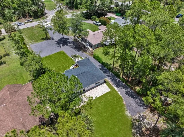 1740 20th Ave Ne, Naples, Florida 34120