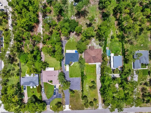 1740 20th Ave Ne, Naples, Florida 34120