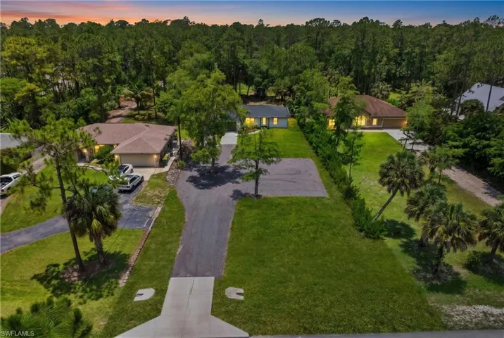 1740 20th Ave Ne, Naples, Florida 34120