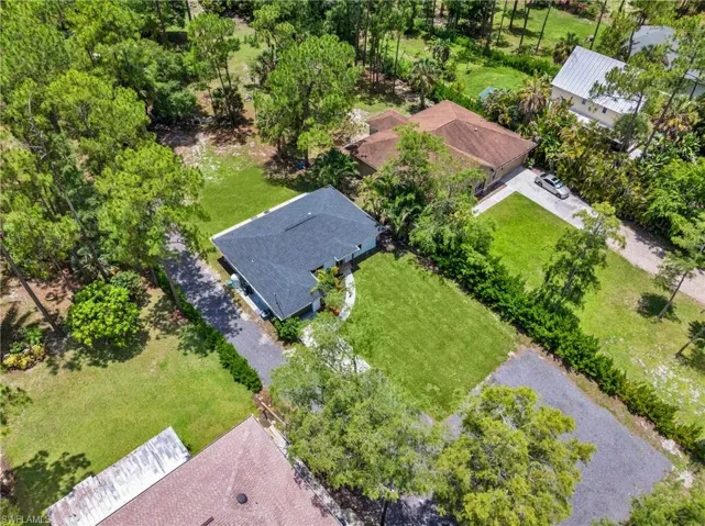1740 20th Ave Ne, Naples, Florida 34120