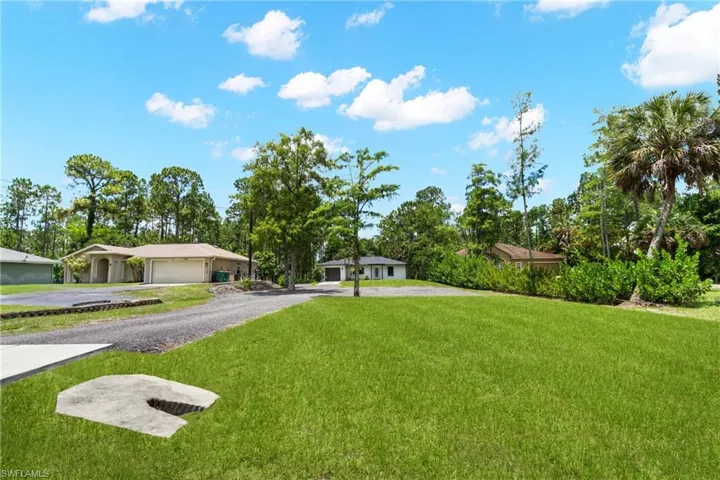 1740 20th Ave Ne, Naples, Florida 34120