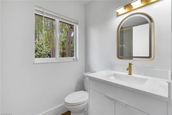 1740 20th Ave Ne, Naples, Florida 34120