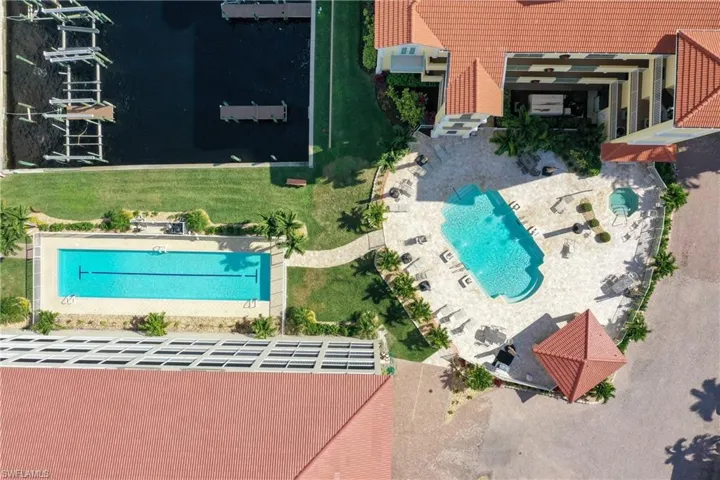 Lap Pool / Community Pool