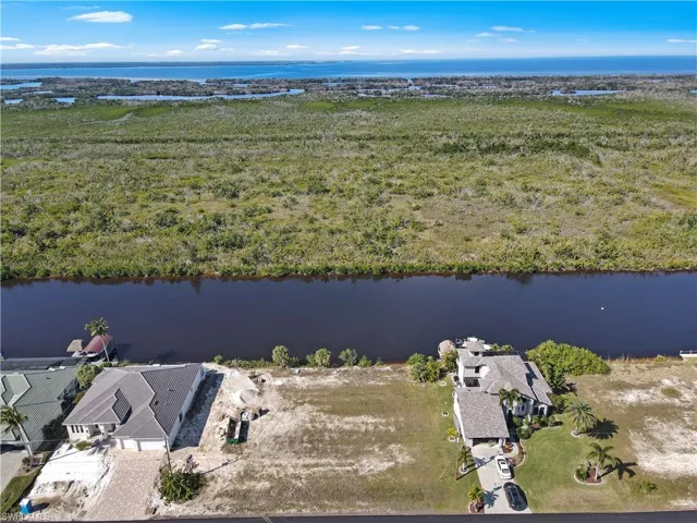 2720 NW 46th  AVE, Cape Coral, FL 33993