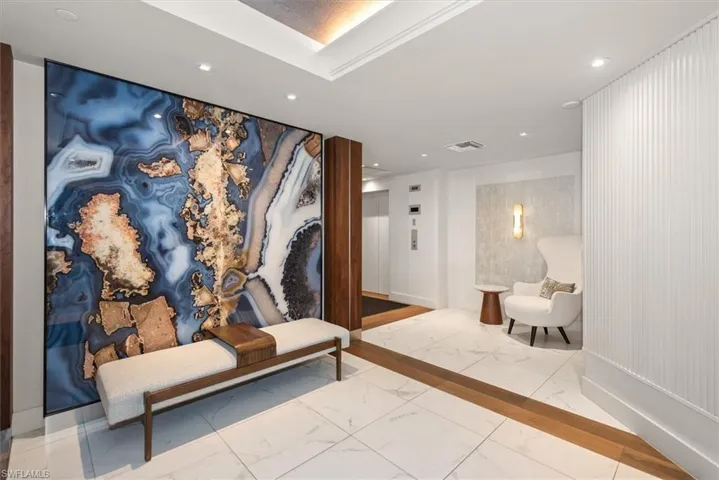 425 Dockside Dr Ph-1, Naples, Florida 34110