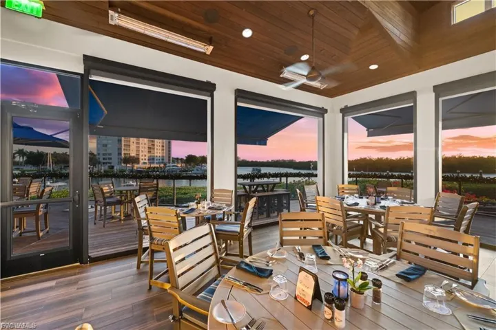425 Dockside Dr Ph-1, Naples, Florida 34110