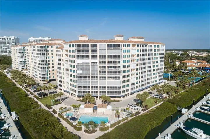 425 Dockside Dr Ph-1, Naples, Florida 34110