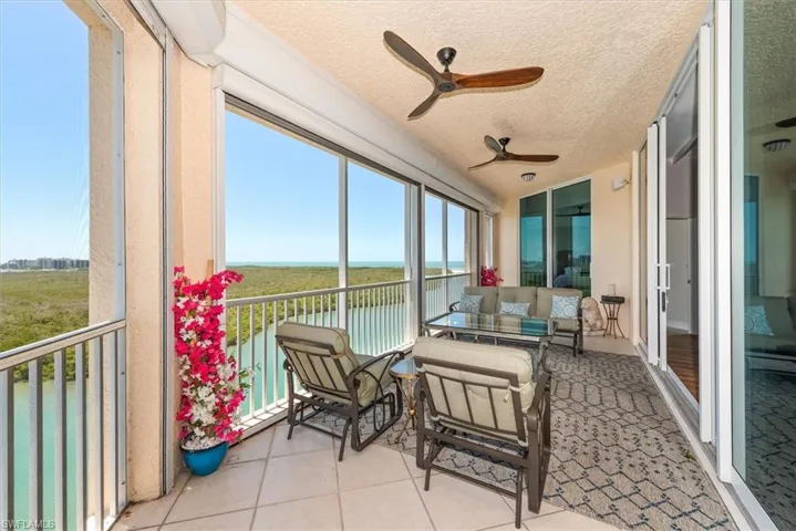425 Dockside Dr Ph-1, Naples, Florida 34110
