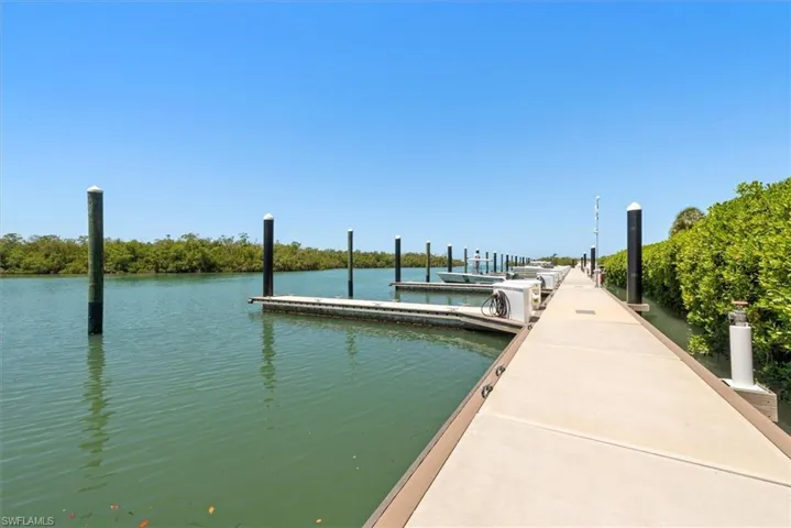425 Dockside Dr Ph-1, Naples, Florida 34110