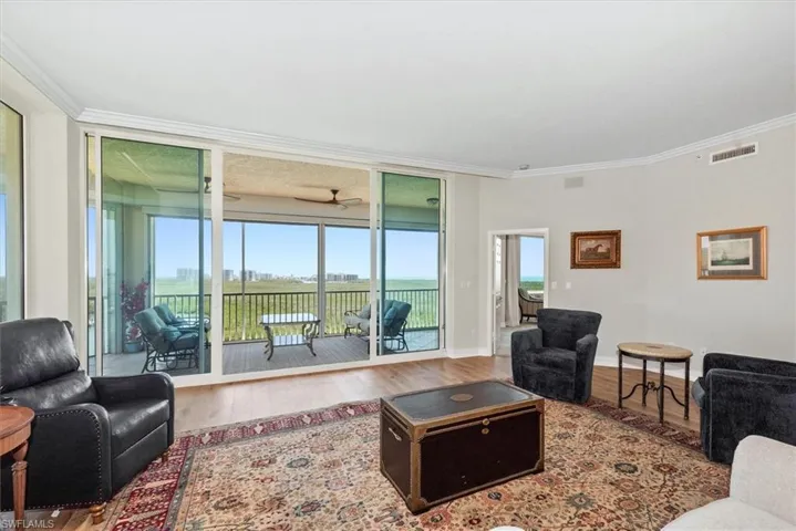 425 Dockside Dr Ph-1, Naples, Florida 34110