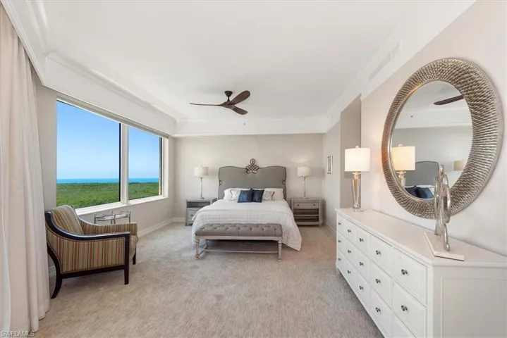 425 Dockside Dr Ph-1, Naples, Florida 34110