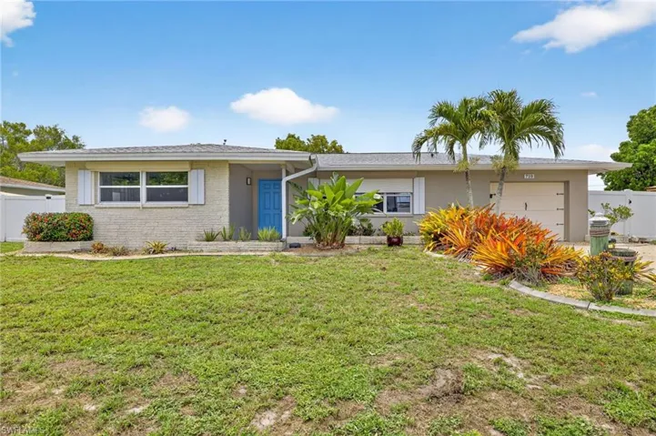 Ranch-style house with an attached garage