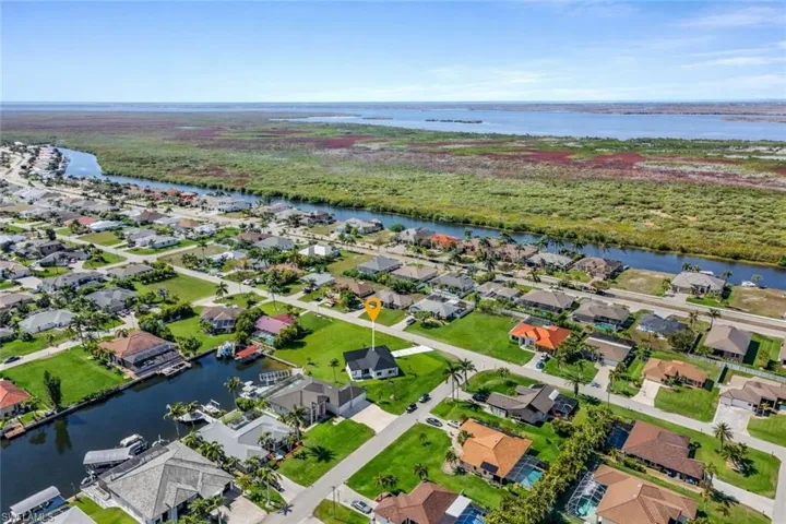 3321 Sw 29th Ave, Cape Coral, Florida 33914