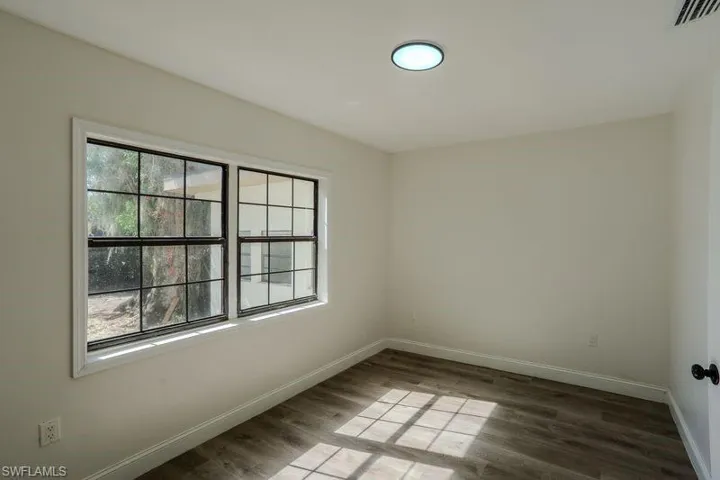 599 Carolina Ave, Fort Myers, Florida 33905