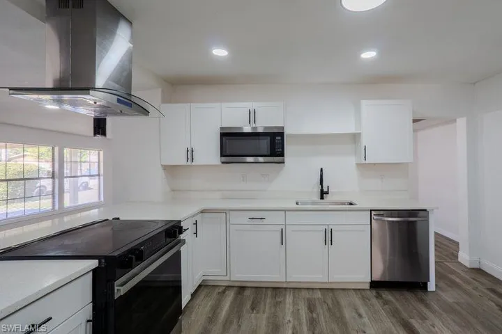 599 Carolina Ave, Fort Myers, Florida 33905