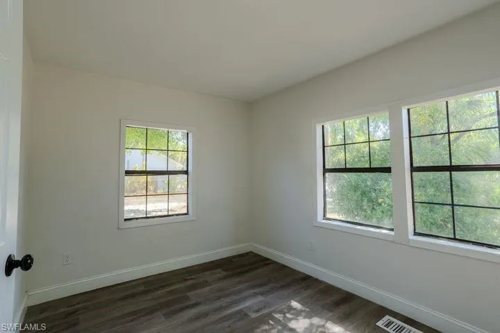 599 Carolina Ave, Fort Myers, Florida 33905