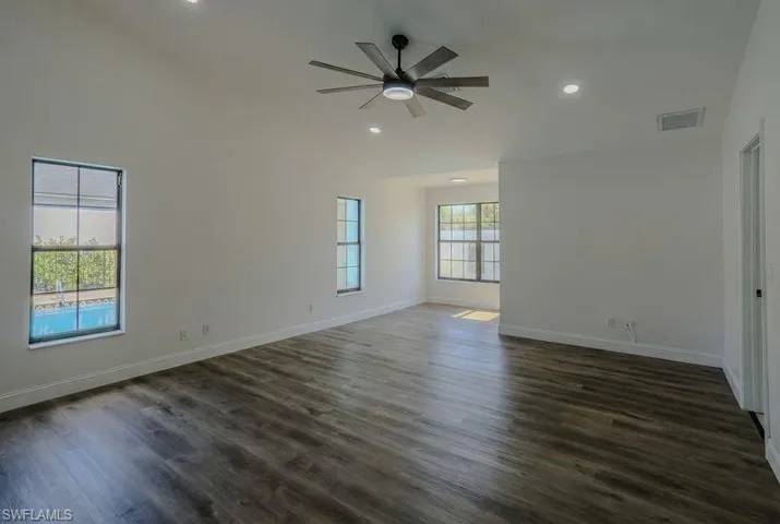 599 Carolina Ave, Fort Myers, Florida 33905
