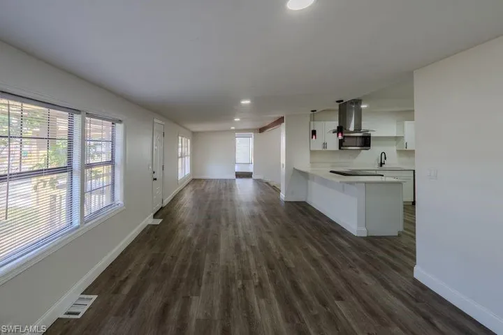 599 Carolina Ave, Fort Myers, Florida 33905