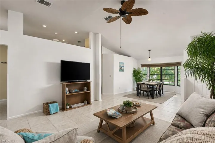 1114 Ne Van Loon Ln, Cape Coral, Florida 33909