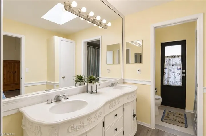 1114 Ne Van Loon Ln, Cape Coral, Florida 33909