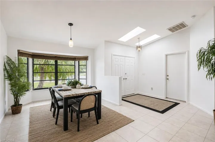 1114 Ne Van Loon Ln, Cape Coral, Florida 33909