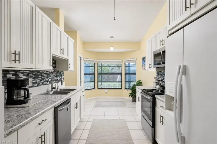 1114 Ne Van Loon Ln, Cape Coral, Florida 33909