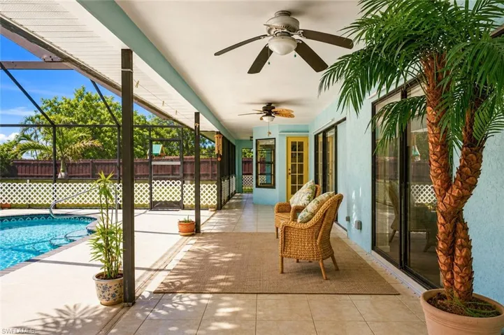 1114 Ne Van Loon Ln, Cape Coral, Florida 33909