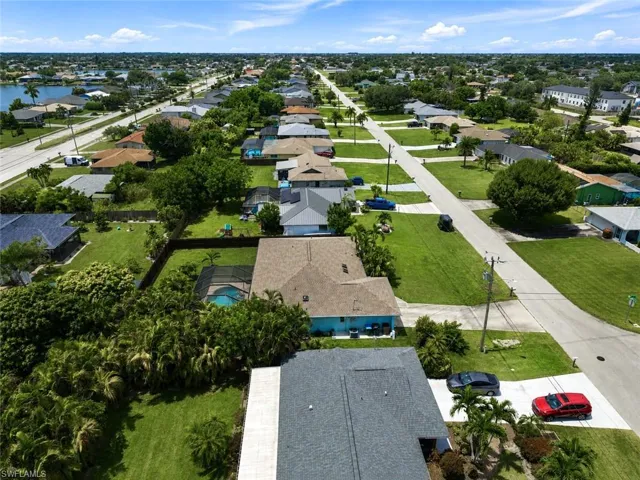 1114 Ne Van Loon Ln, Cape Coral, Florida 33909