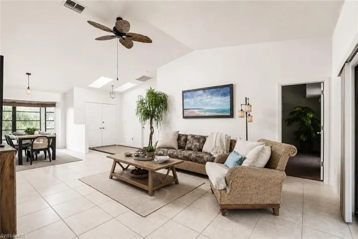 1114 Ne Van Loon Ln, Cape Coral, Florida 33909