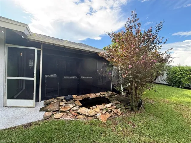 5550 New Pine Lake Dr, Fort Myers, Florida 33907