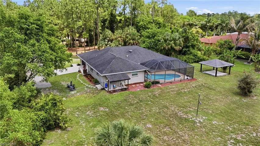 1140 22nd Ave Ne, Naples, Florida 34120