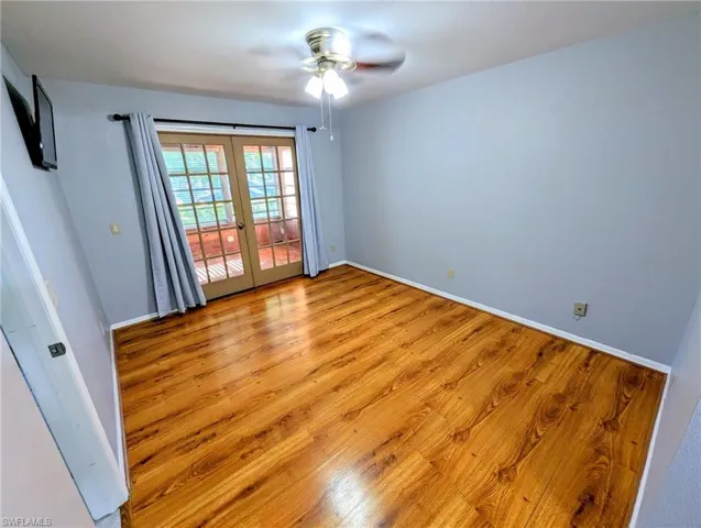 3426  Timberwood  CIR, Naples, FL 34105