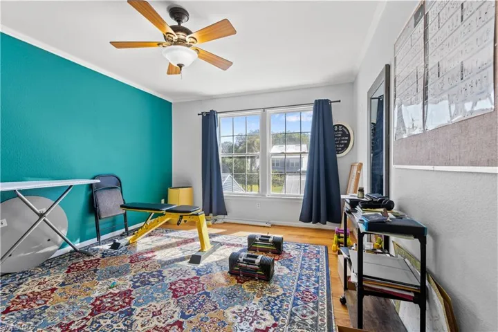 3426  Timberwood  CIR, Naples, FL 34105