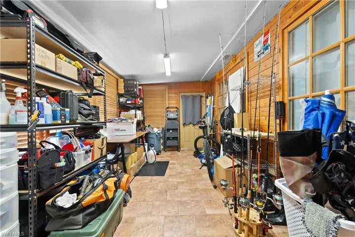 3426  Timberwood  CIR, Naples, FL 34105
