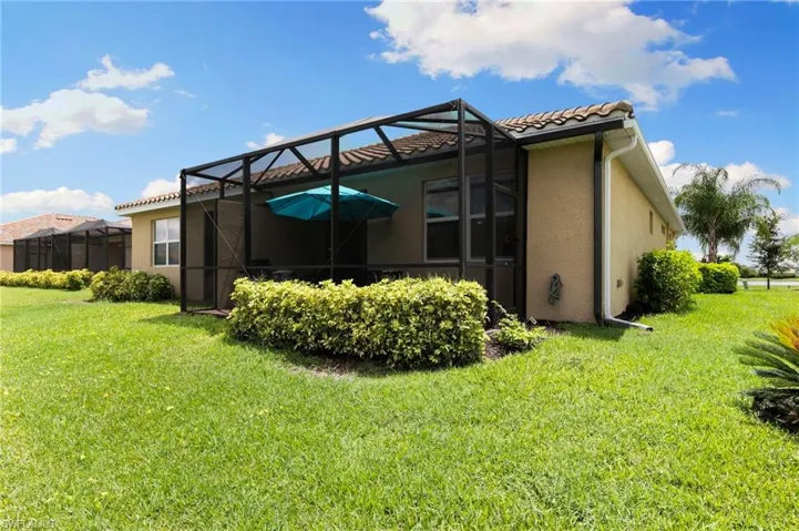 2547 Vine Ave, Naples, Florida 34120