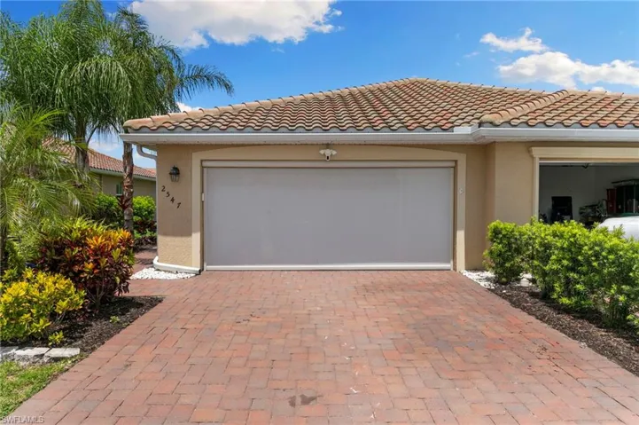 2547 Vine Ave, Naples, Florida 34120