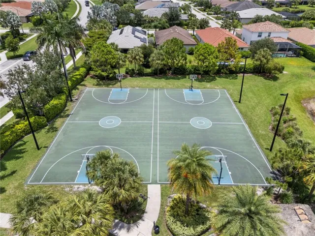 2547 Vine Ave, Naples, Florida 34120