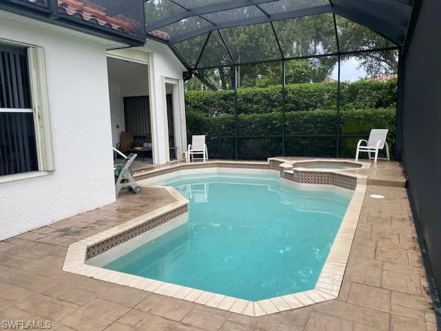 8854 Ventura Dr, Naples, Florida 34109