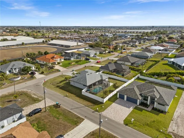 1510 Nw 4th St, Cape Coral, Florida 33993