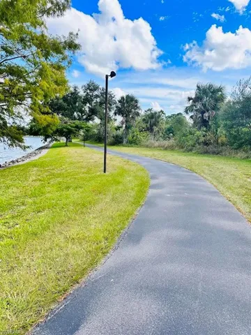 9570  Green Cypress  LN, Fort Myers, FL 33905