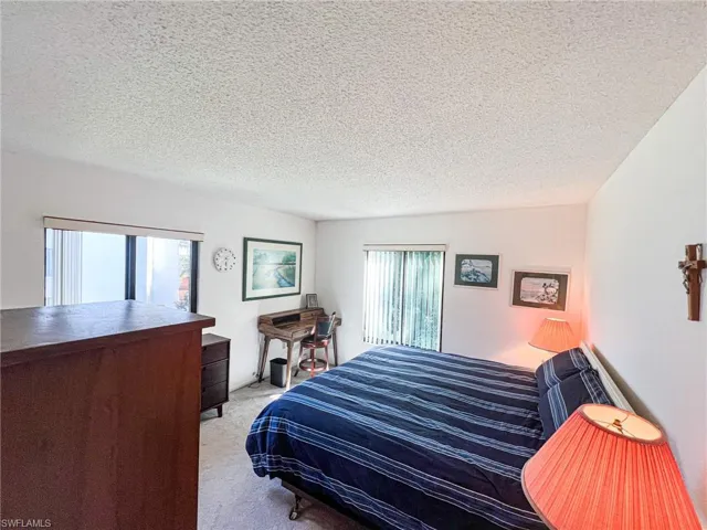 9570  Green Cypress  LN, Fort Myers, FL 33905
