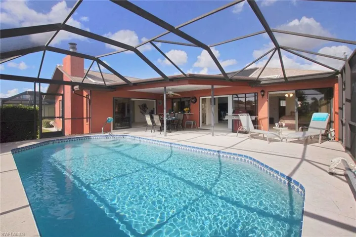 1422 Se 12th Ter, Cape Coral, Florida 33990