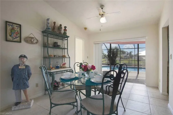 1422 Se 12th Ter, Cape Coral, Florida 33990
