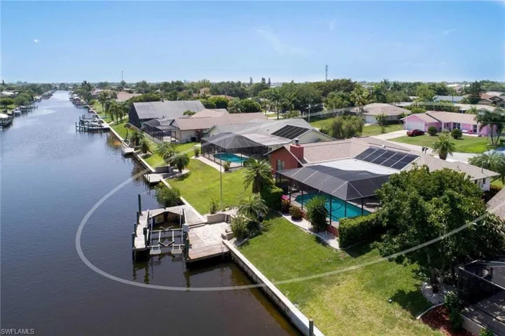 1422 Se 12th Ter, Cape Coral, Florida 33990