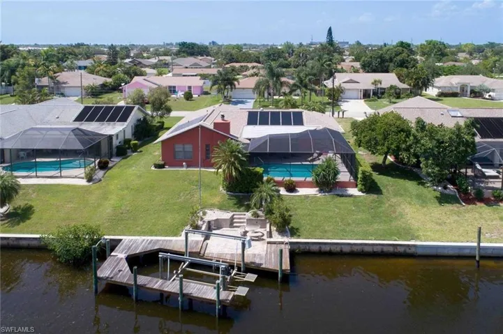 1422 Se 12th Ter, Cape Coral, Florida 33990